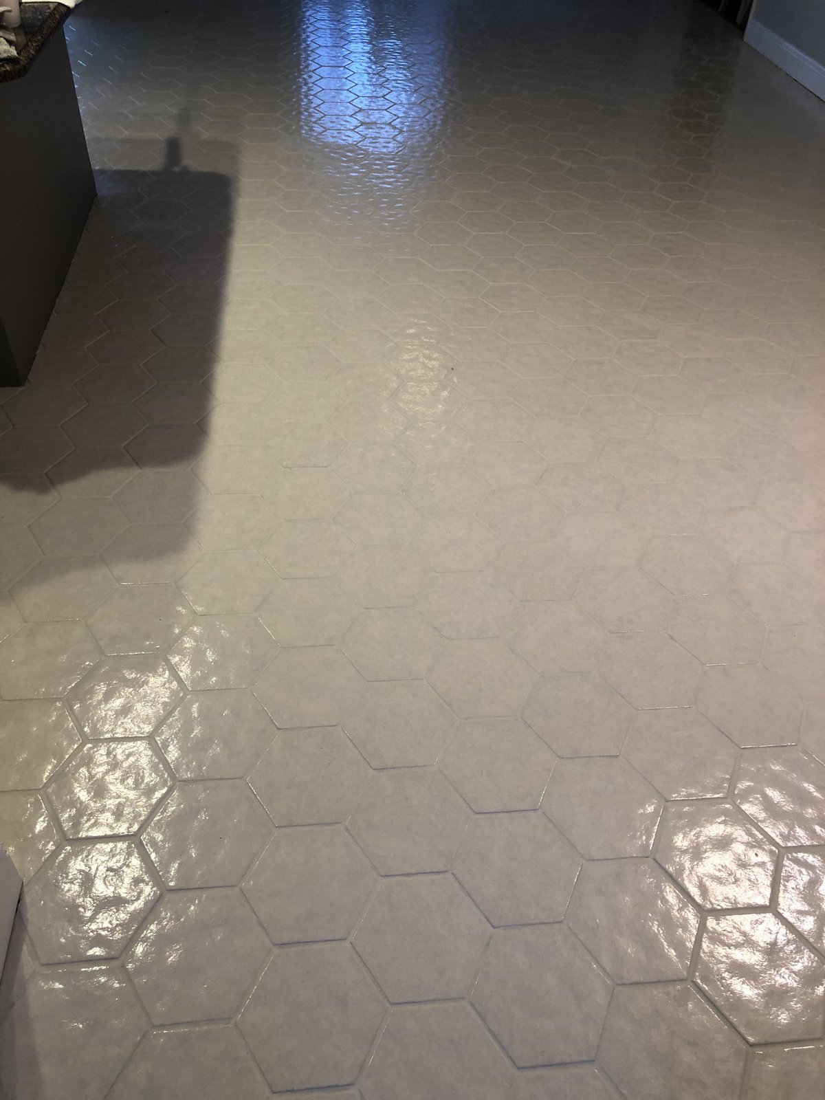 Octagon tile after cleaning — bright, clean grout